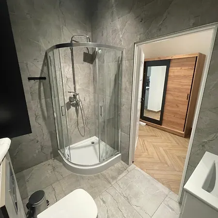 Apartamenty Kamienica Centrum - 1 Maja Lubiń Exterior foto